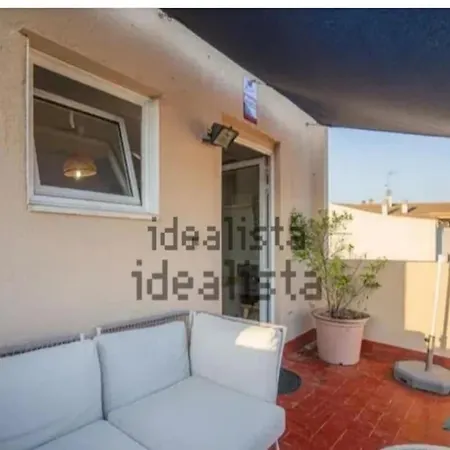 Where Mediterranean Colours Meets Apartament Terrassa